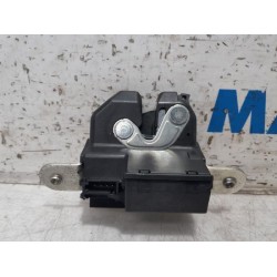 Fiat - 500 - Tailgate lock mechanism