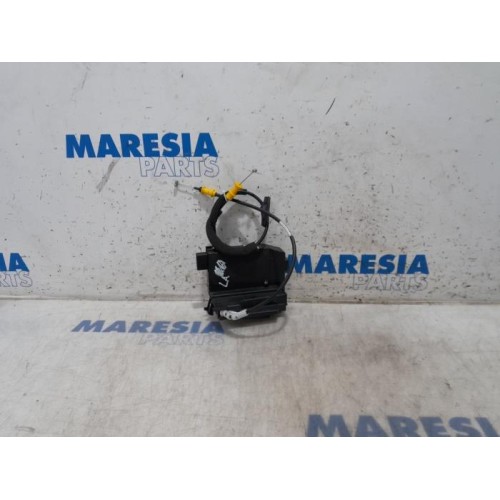 Peugeot - 308 - Rear door lock mechanism 4-door, left
