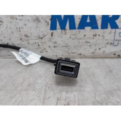 Peugeot - 308 - USB-Stecker