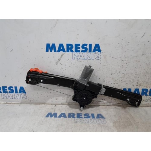 Fiat - Punto - Window mechanism 4-door, front left