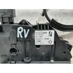 Fiat - Punto - Front door lock mechanism 4-door, right