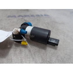 Renault - Scenic - Scheibensprüherpumpe vorne
