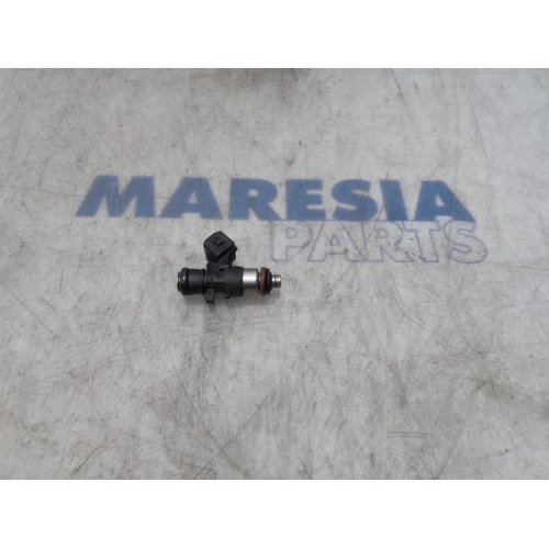 Renault - Modus - Injector (benzine injectie)