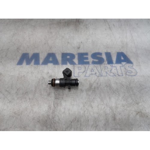 Renault - Modus - Injector (benzine injectie)