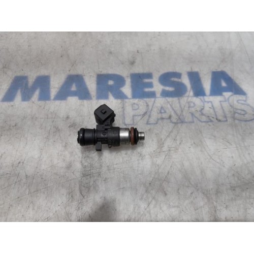 Renault - Modus - Injector (benzine injectie)