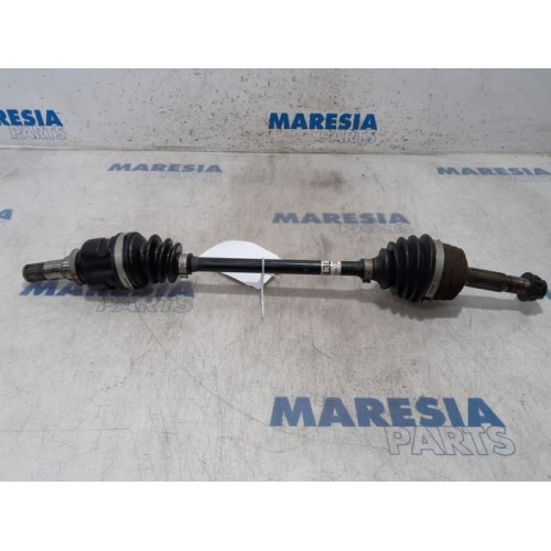 Citroen - C1 - Aandrijfas links-voor
