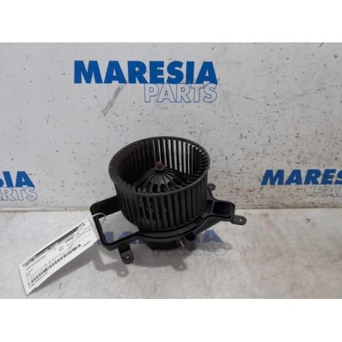 Peugeot - 5008 - Heating and ventilation fan motor