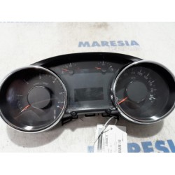 Peugeot - 5008 - Instrument panel