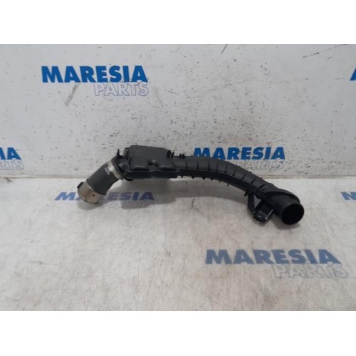 Renault - Scenic - Turbo hose
