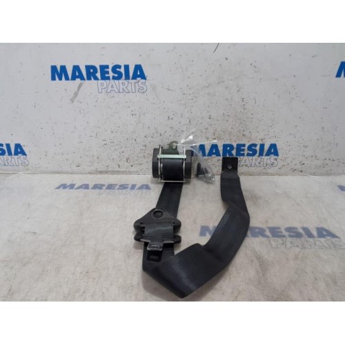 Renault - Scenic - Rear seatbelt, right