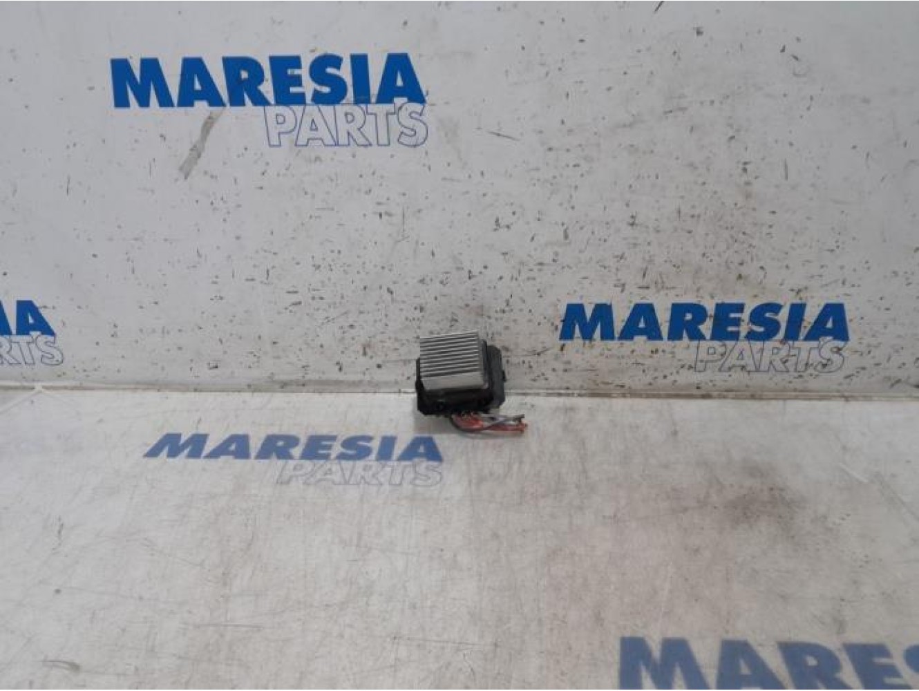 Renault - Scenic - Heater resistor