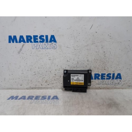 Renault - Scenic - Airbag Module