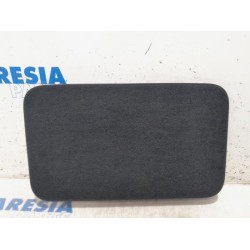 Renault - Scenic - Storage compartment