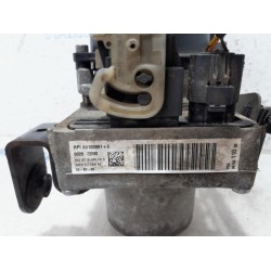Peugeot - 5008 - Power steering pump