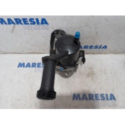 Peugeot - 5008 - Power steering pump