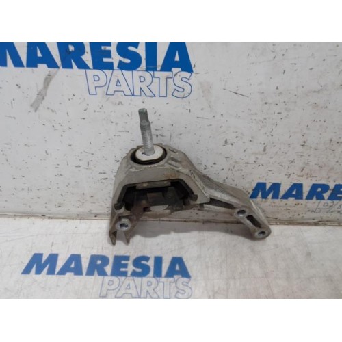 Fiat - Panda - Engine mount