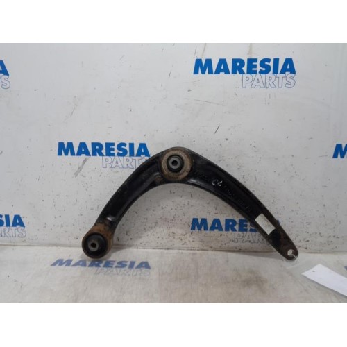 Peugeot - 5008 - Front lower wishbone, right