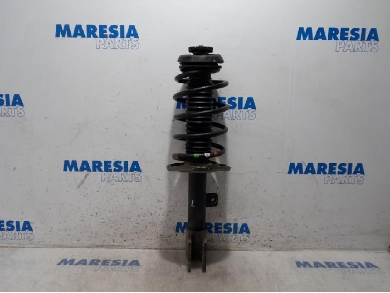 Peugeot - 5008 - Front shock absorber rod, left