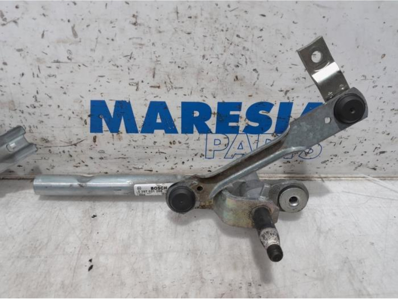 Peugeot - 5008 - Wiper mechanism
