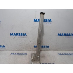 Peugeot - 5008 - Subframe