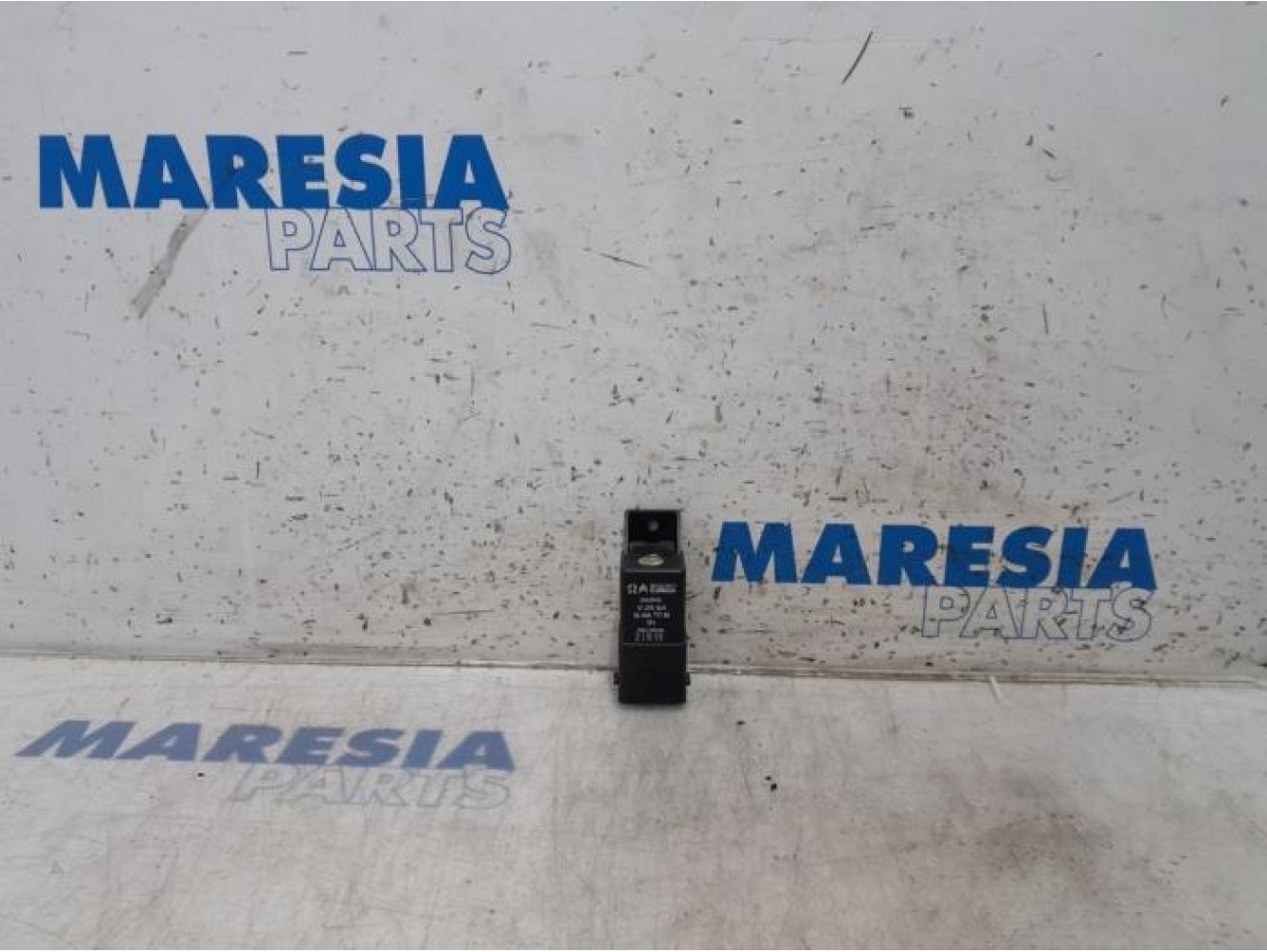 Peugeot - 5008 - Glow plug relay