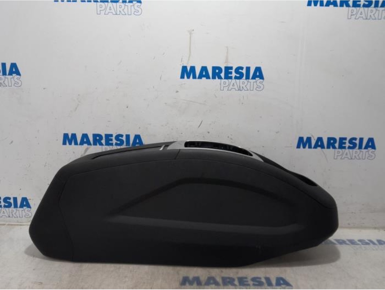 Citroen - C4 Grand Picasso - Middle console