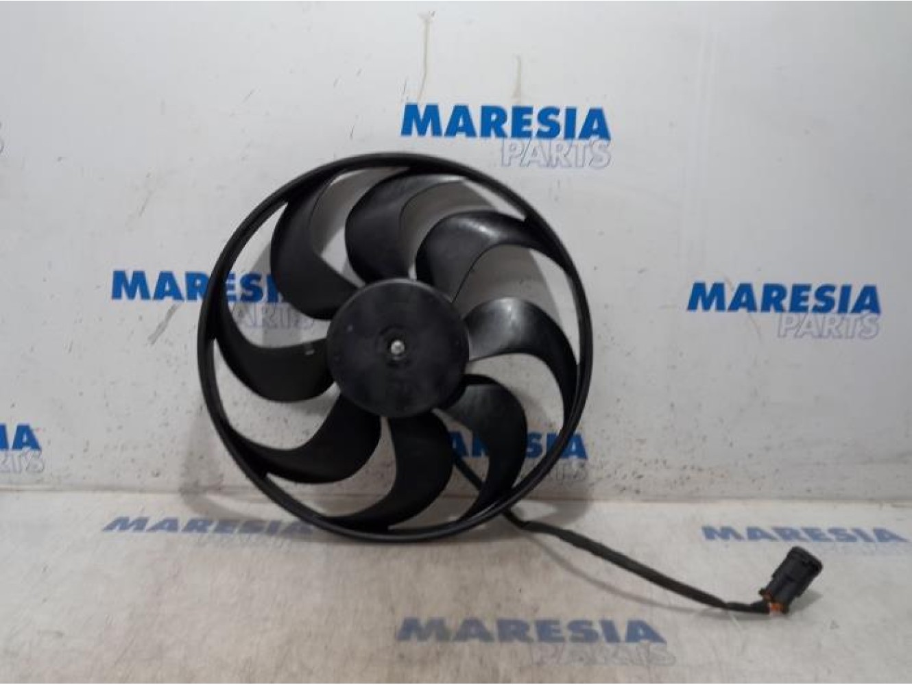 Citroen - C4 Grand Picasso - Fan motor