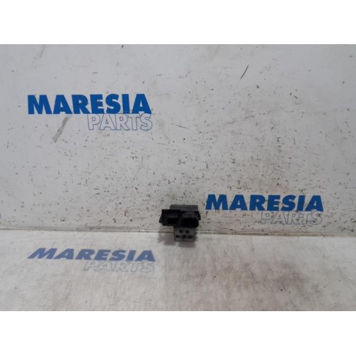 Citroen - C4 Grand Picasso - Cooling fan resistor