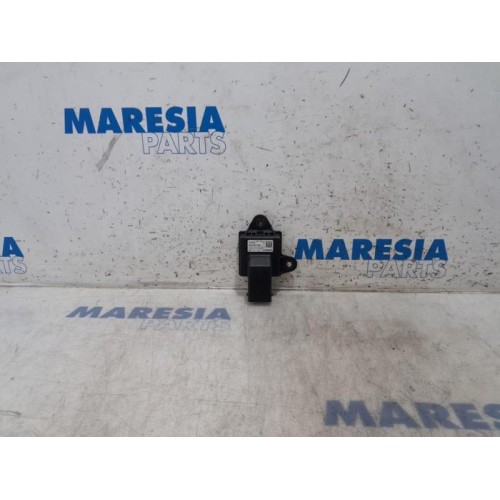 Citroen - C4 Grand Picasso - Start/Stop relay