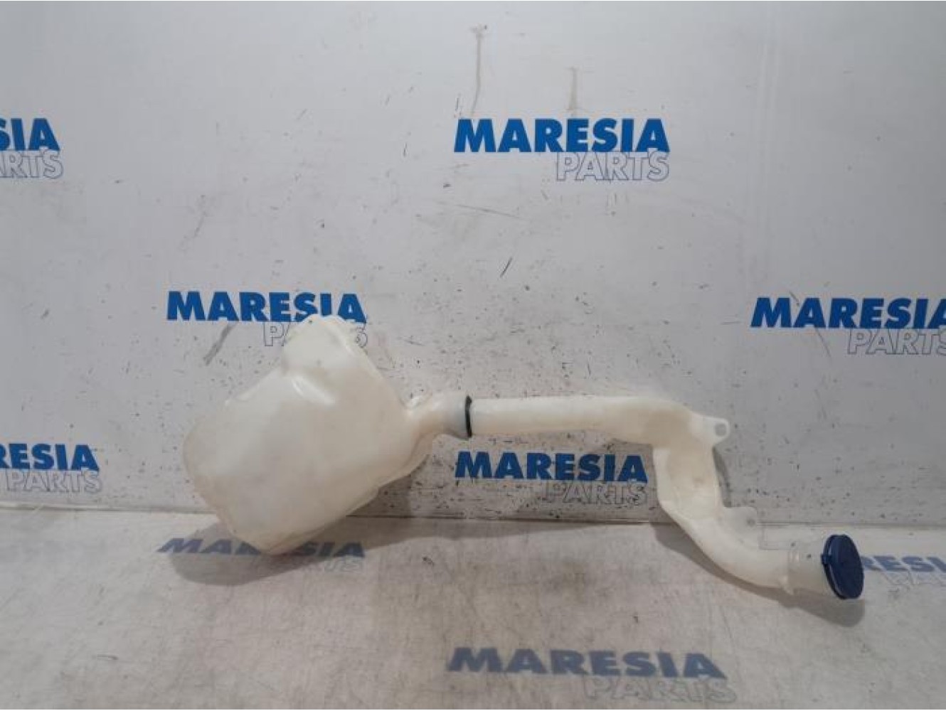 Citroen - C-Elysee - Front windscreen washer reservoir