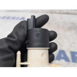 Citroen - C-Elysee - Windscreen washer pump