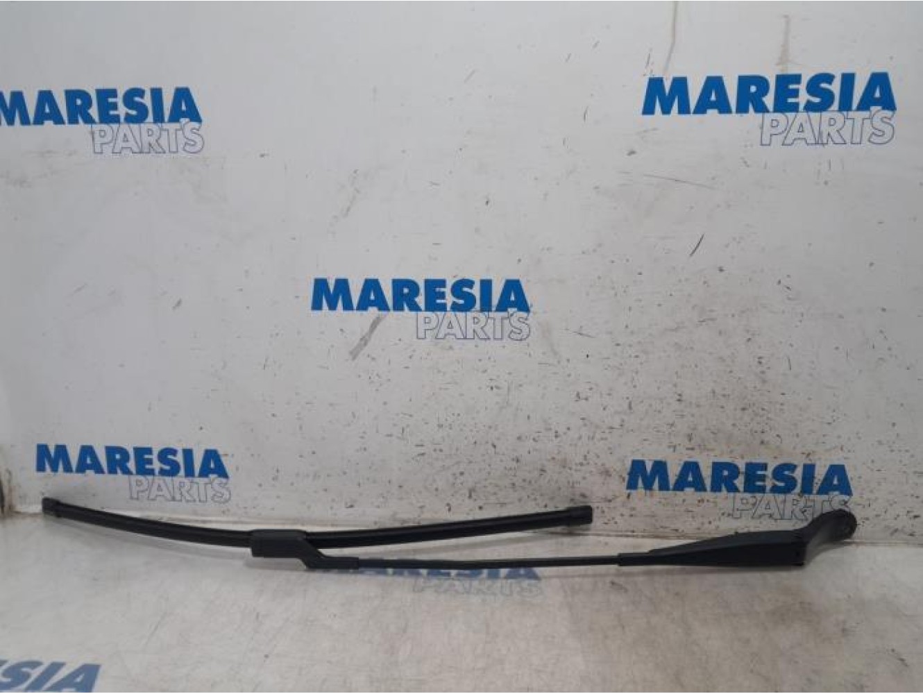 Peugeot - Partner - Front wiper arm