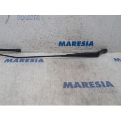 Peugeot - Partner - Front wiper arm