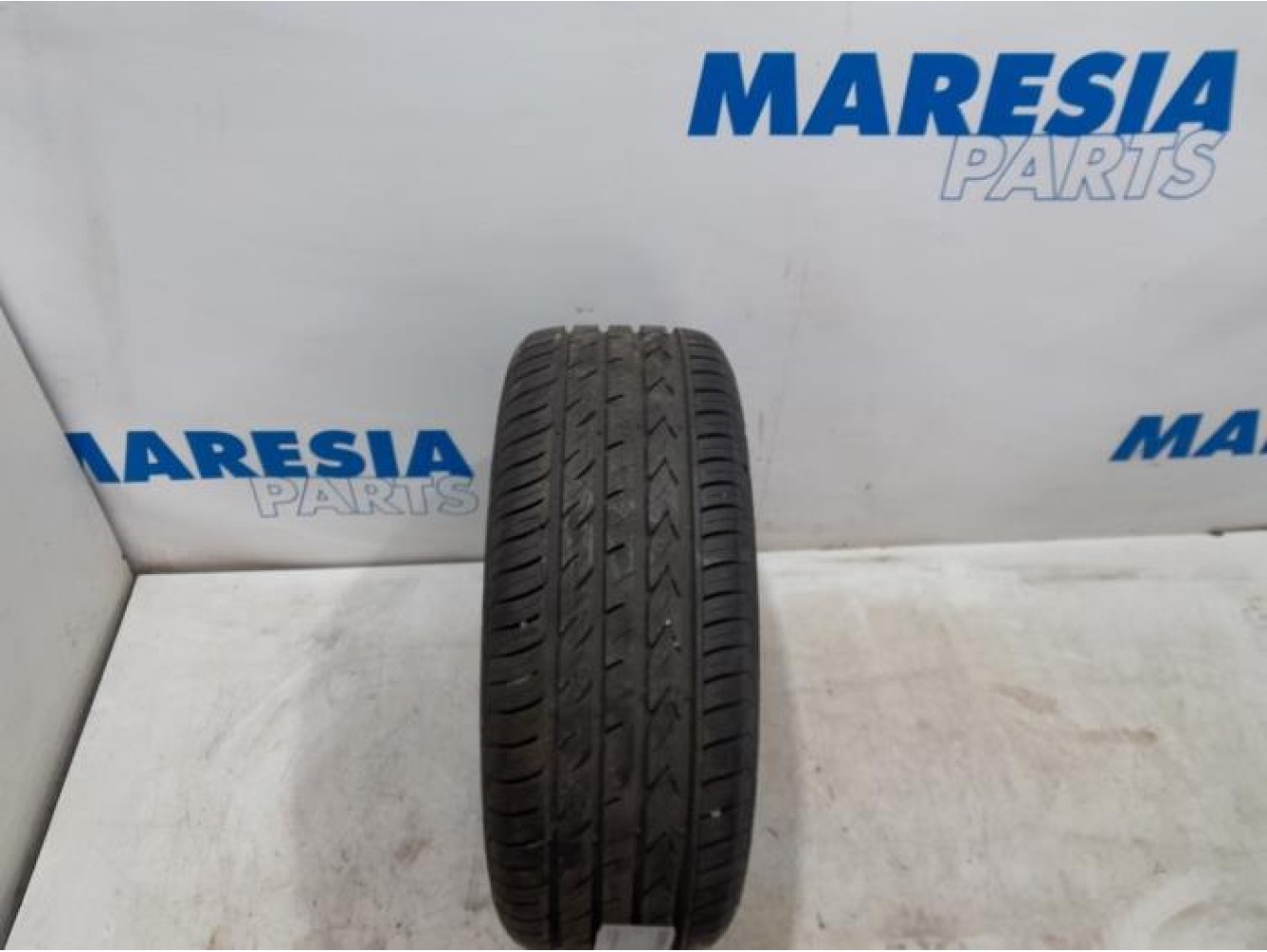 Renault - Espace - Tyre