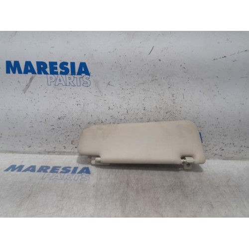 Fiat - 500 - Sun visor