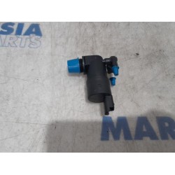 Peugeot - 208 - Scheibensprüherpumpe vorne