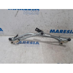 Peugeot - 208 - Wiper mechanism