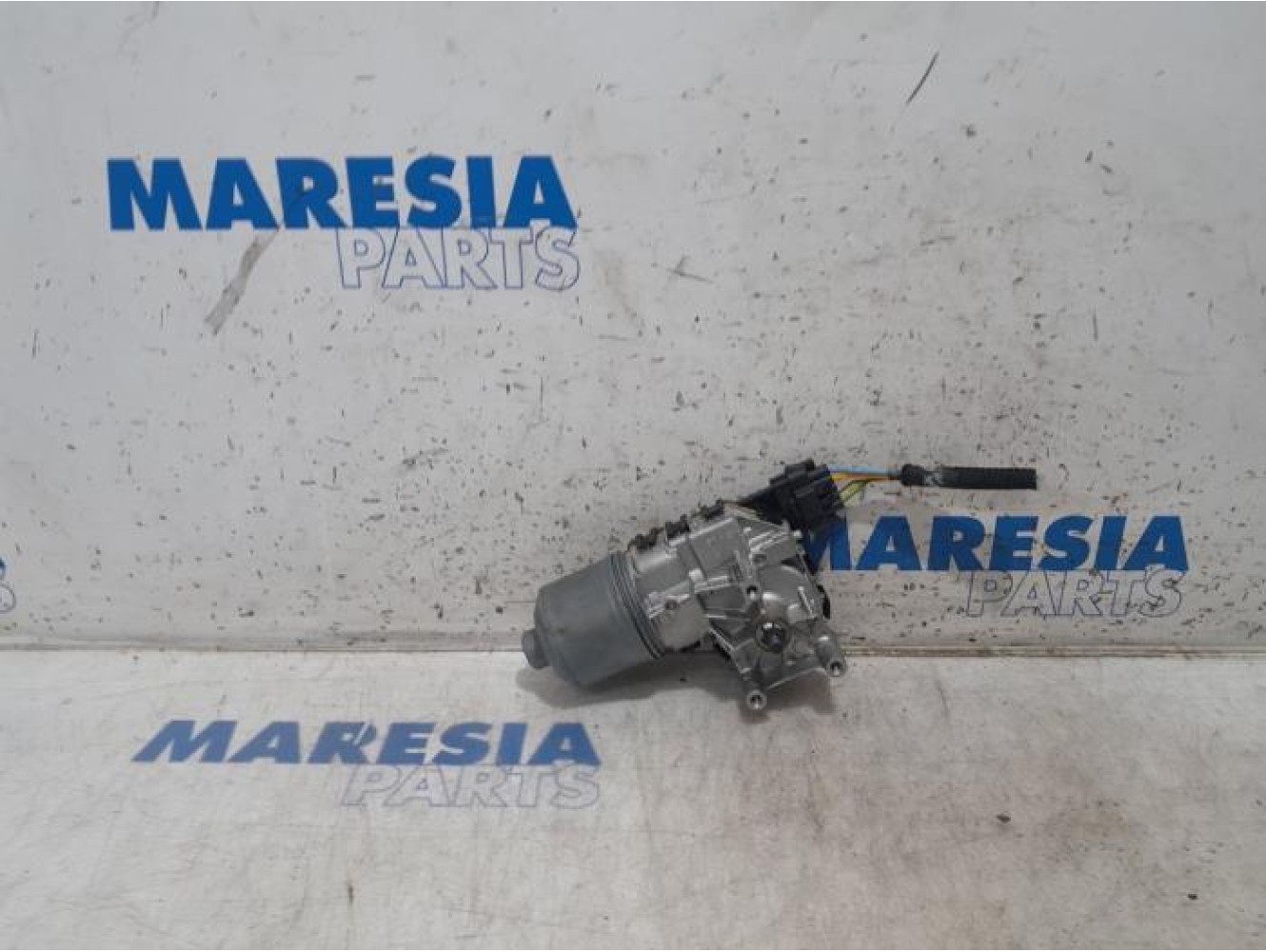 Peugeot - 208 - Front wiper motor