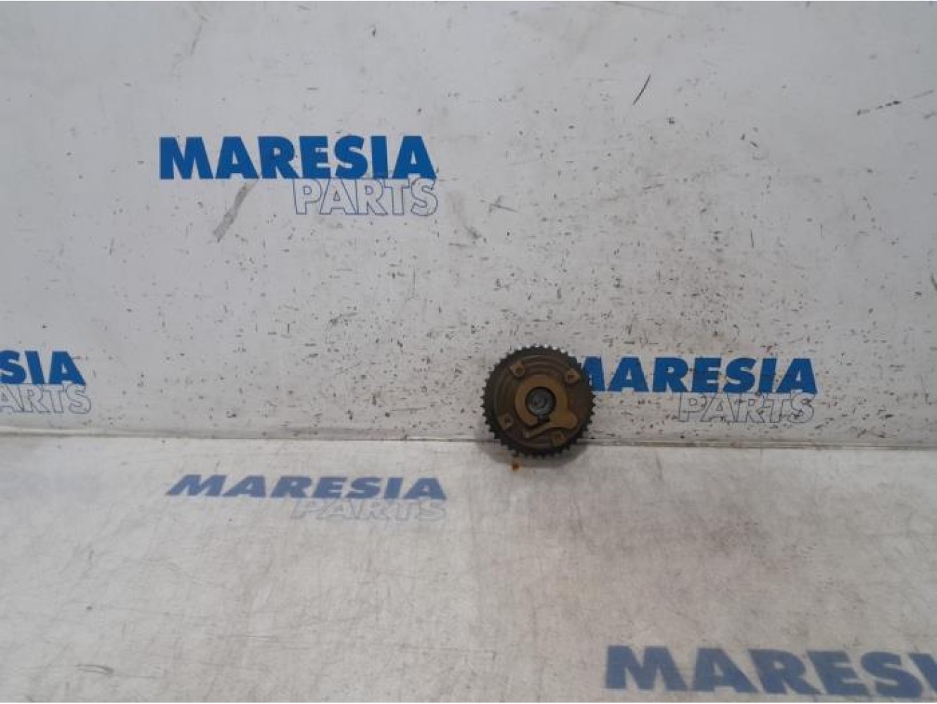 Peugeot - 5008 - Camshaft sprocket