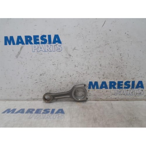 Citroen - C4 Grand Picasso - Connecting rod