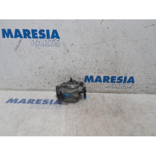 Citroen - C4 Grand Picasso - Vacuum pump (diesel)