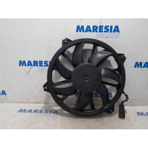 Peugeot - Partner - Fan motor