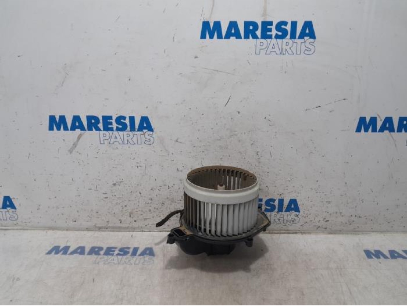 Peugeot - Partner - Heating and ventilation fan motor
