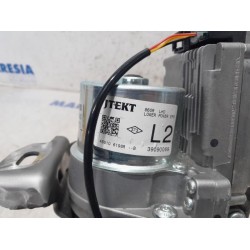 Renault - Clio - Steering column housing