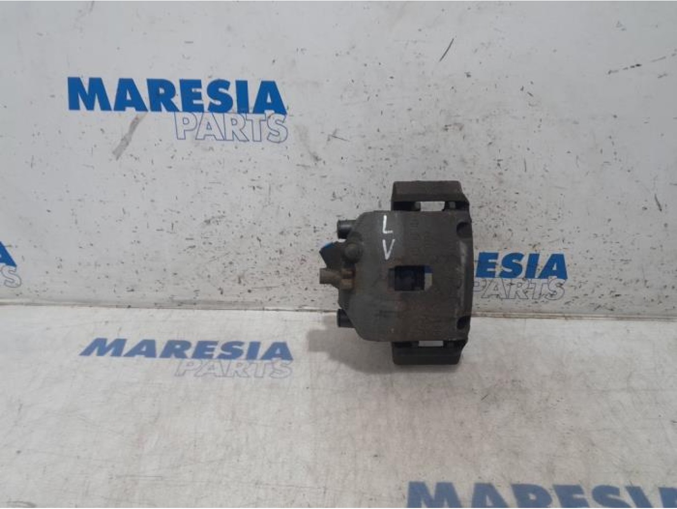 Fiat - Panda - Front brake calliper, left