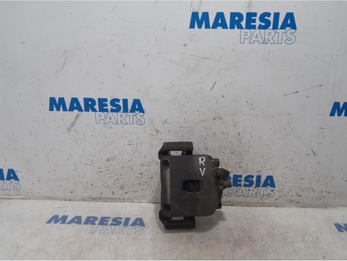 Fiat - Panda - Front brake calliper, right