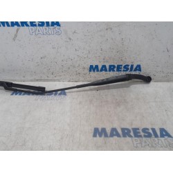 Fiat - Panda - Front wiper arm