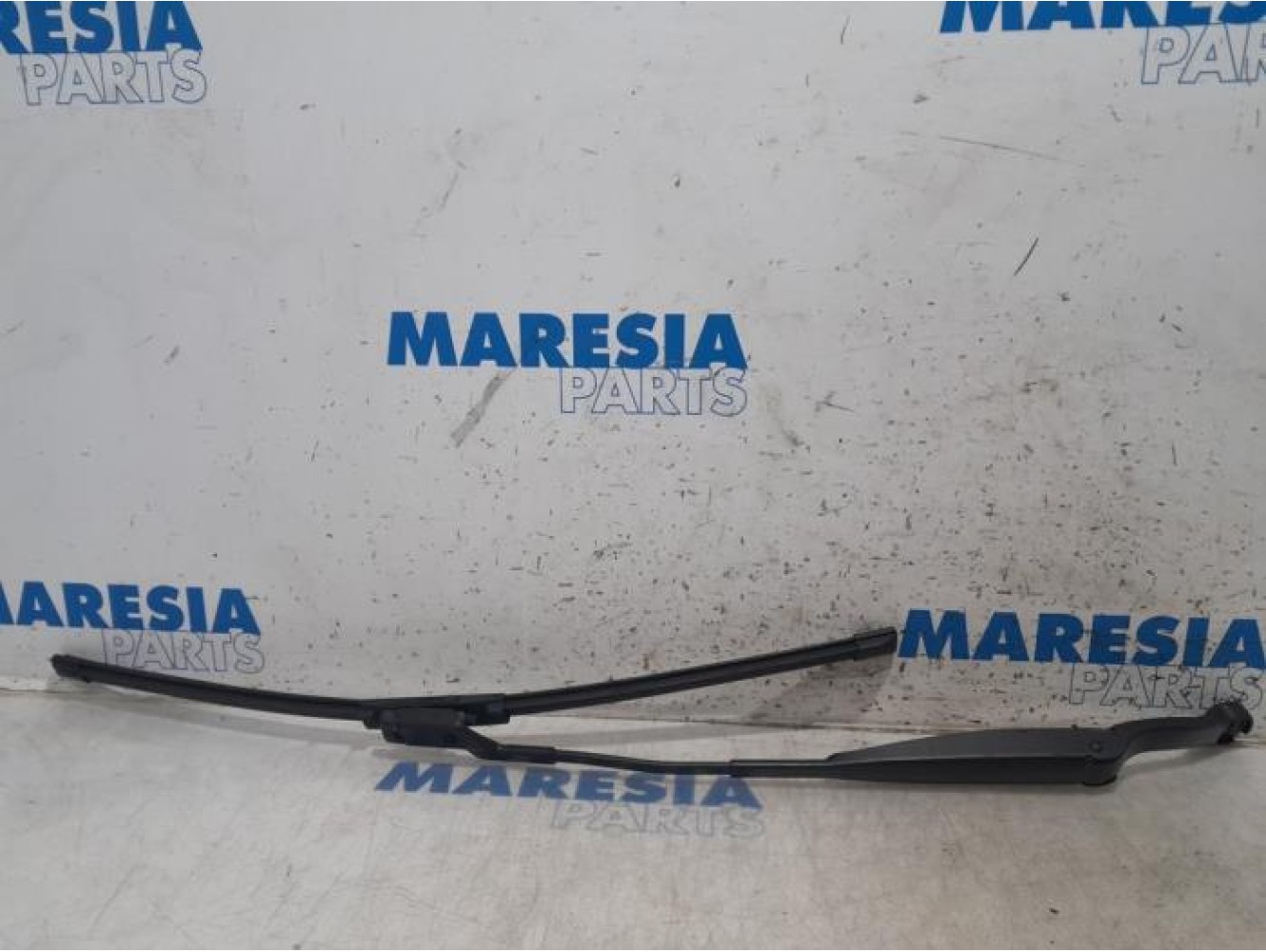 Fiat - Panda - Front wiper arm