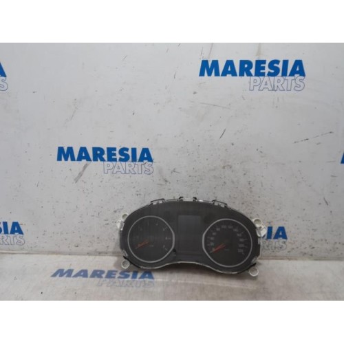 Citroen - C-Elysee - Instrumentenbrett