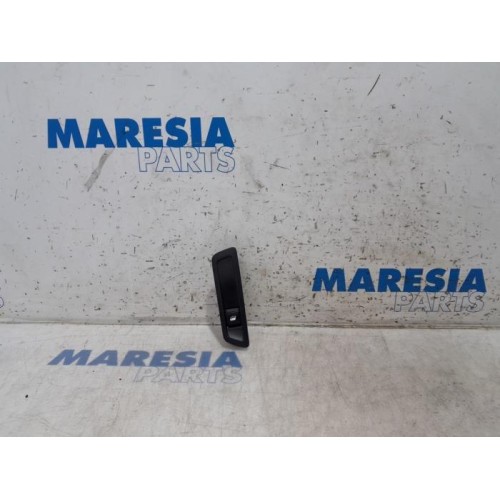 Citroen - C-Elysee - Electric window switch